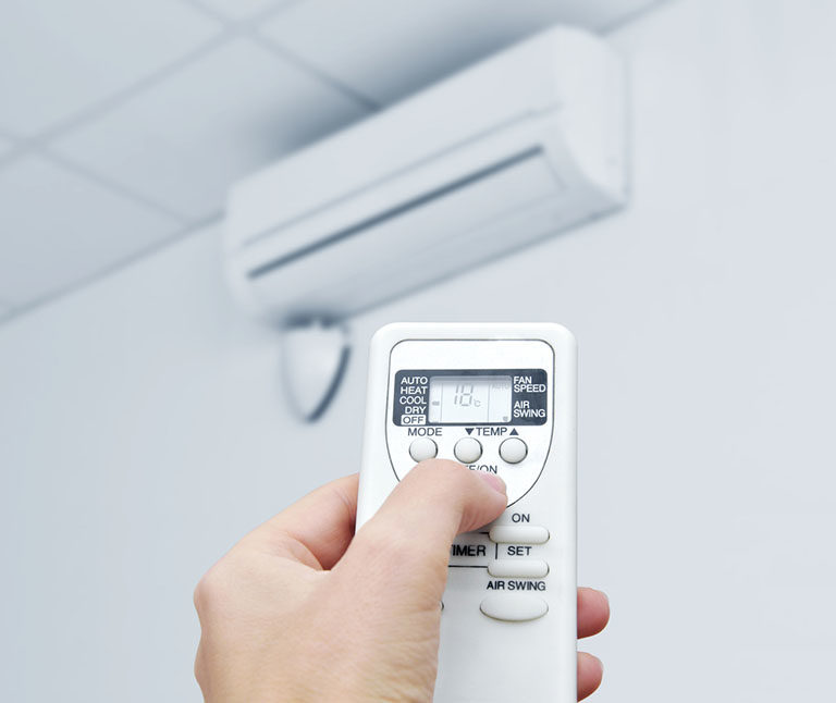 Ventilation salle de bains : tout savoir pour éviter l'humidité